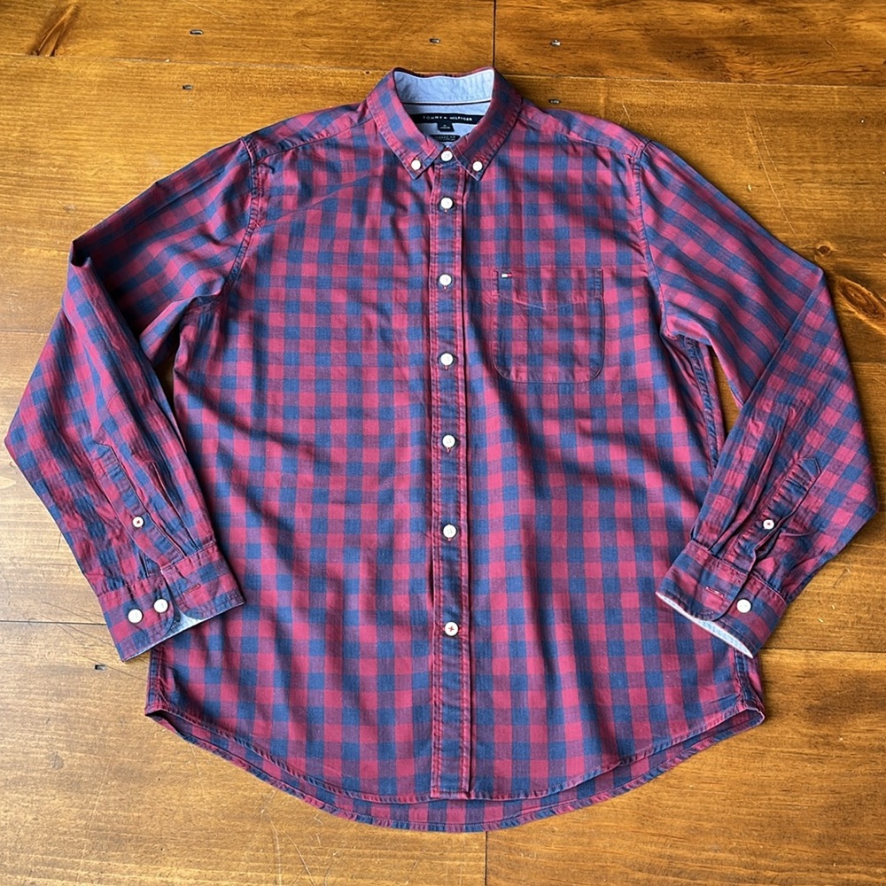 Tommy Hilfiger Classic Fit Button Down Shirt - Sz M